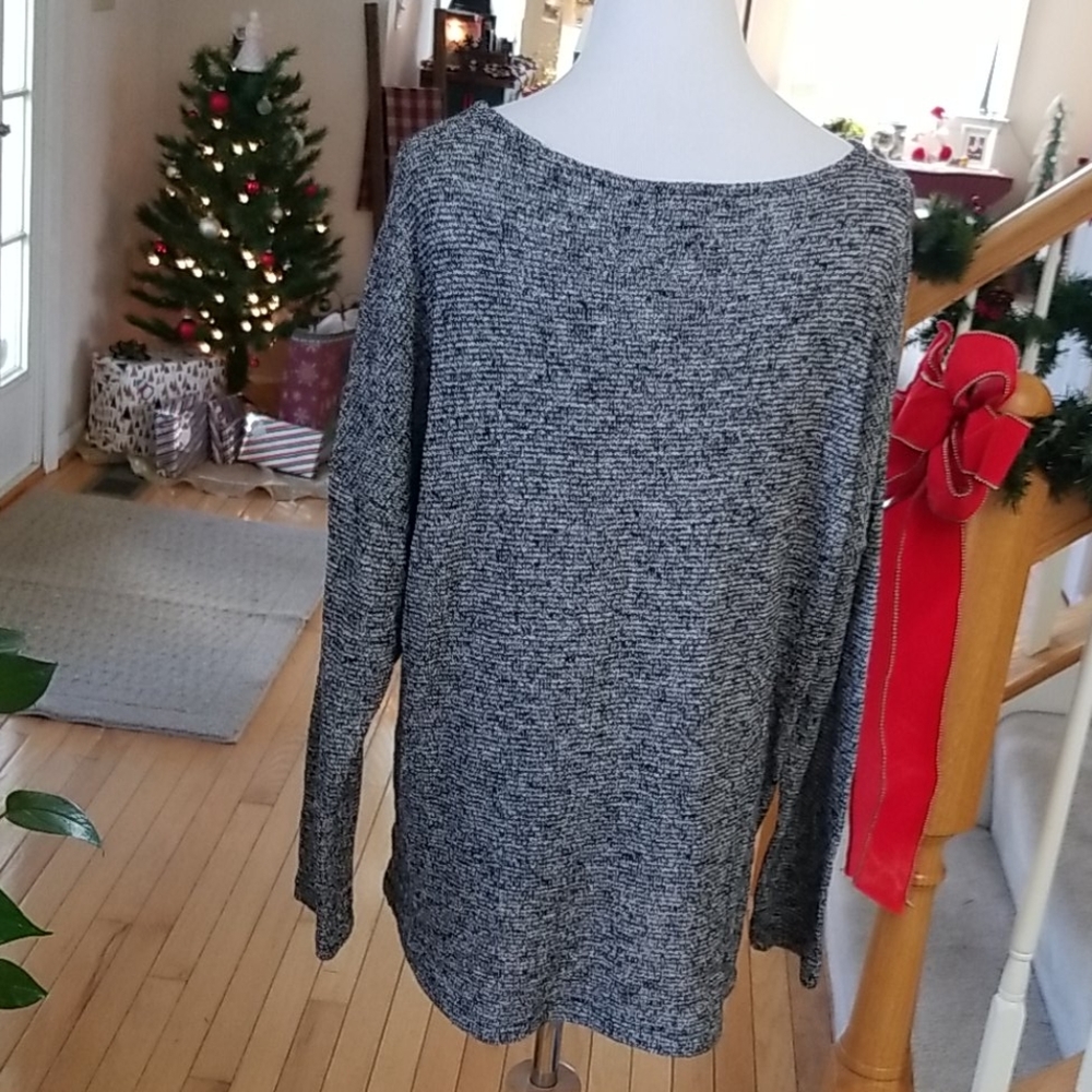 🖤 CB SWEATER - Picture 5 of 9